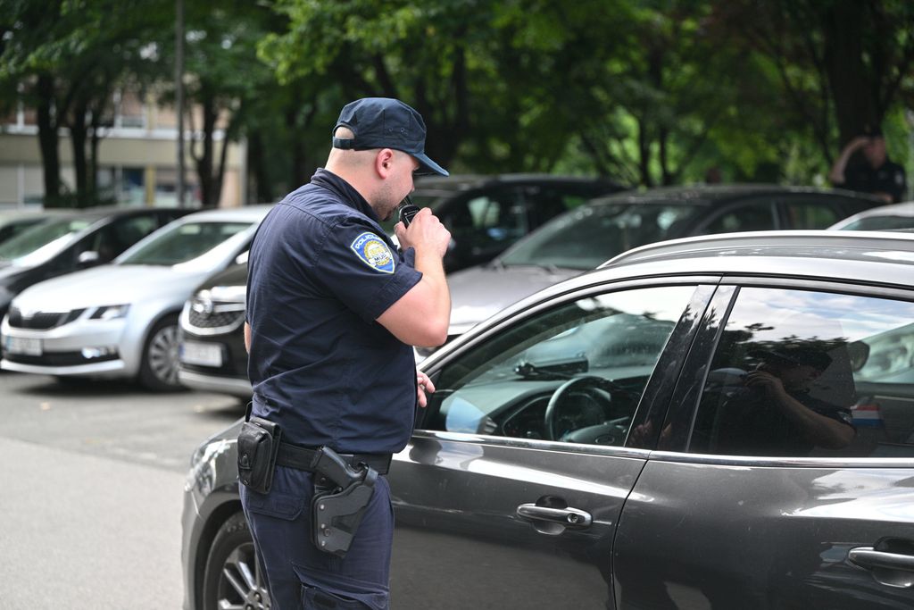 Muškarac prijetio bombom u Zagrebu