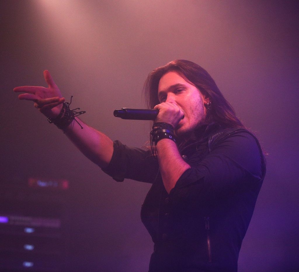 Dino Jelusić