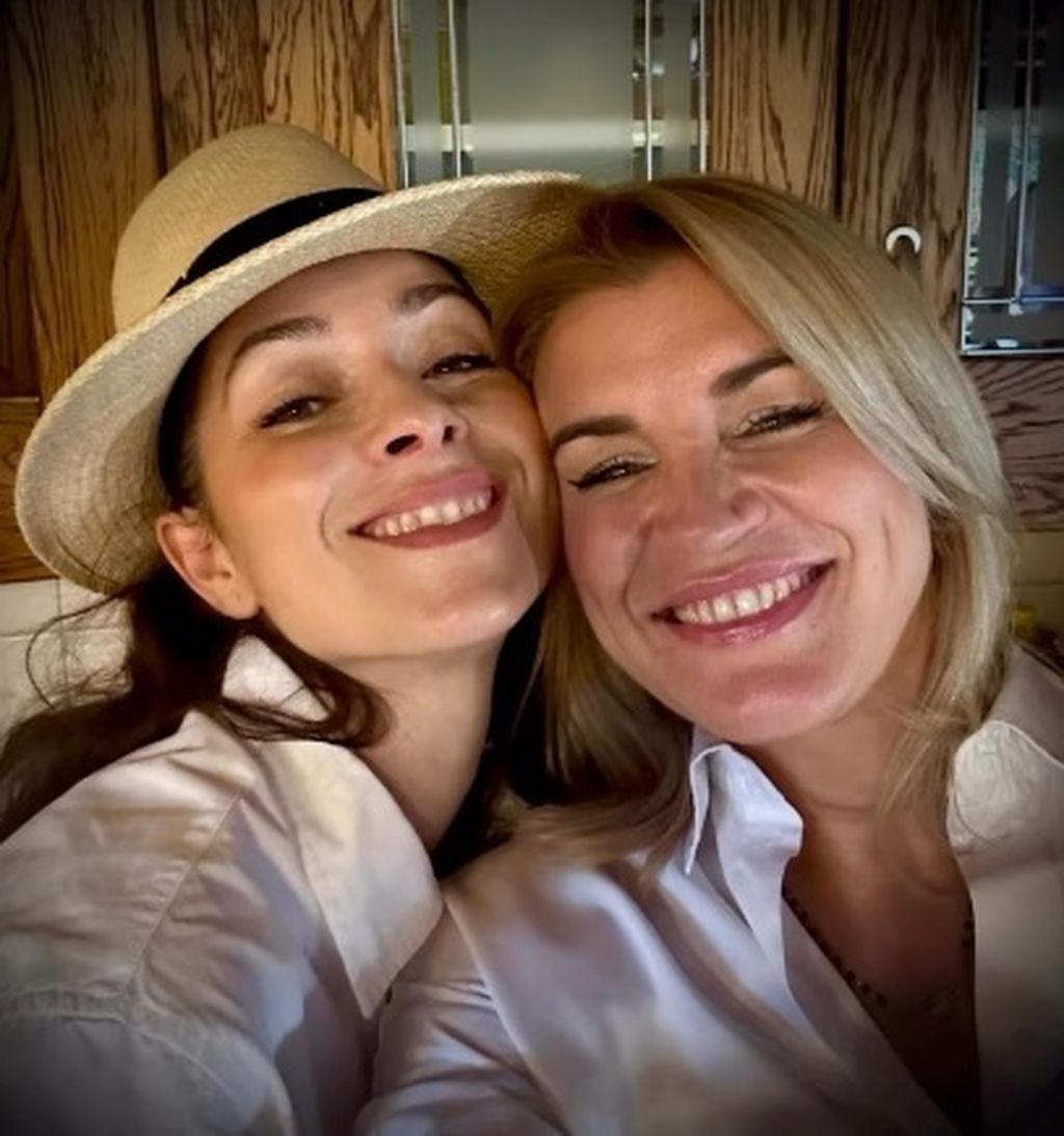 Zrinka Cvitešić i Nikolina Brnjac - 2