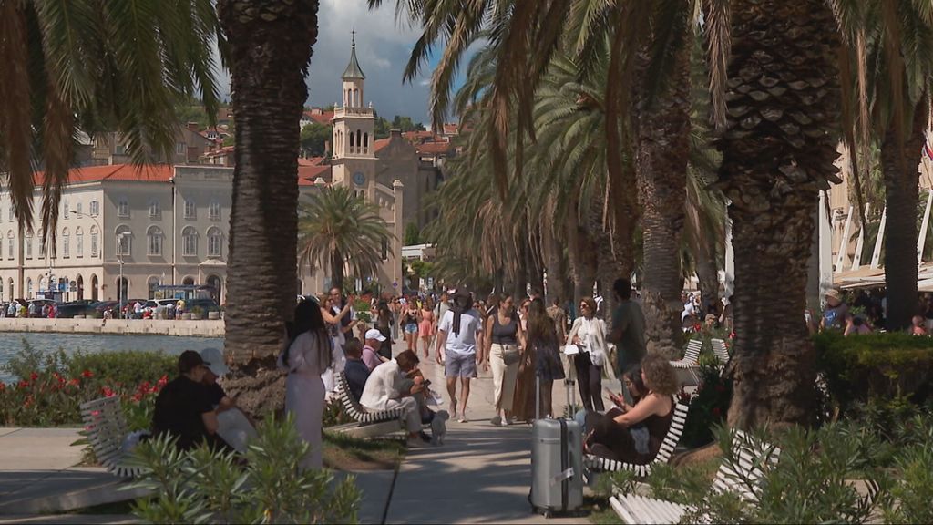 Analiza mišljenja turista o Hrvatskoj kao turističkoj destinaciji u usporedbi s drugim državama