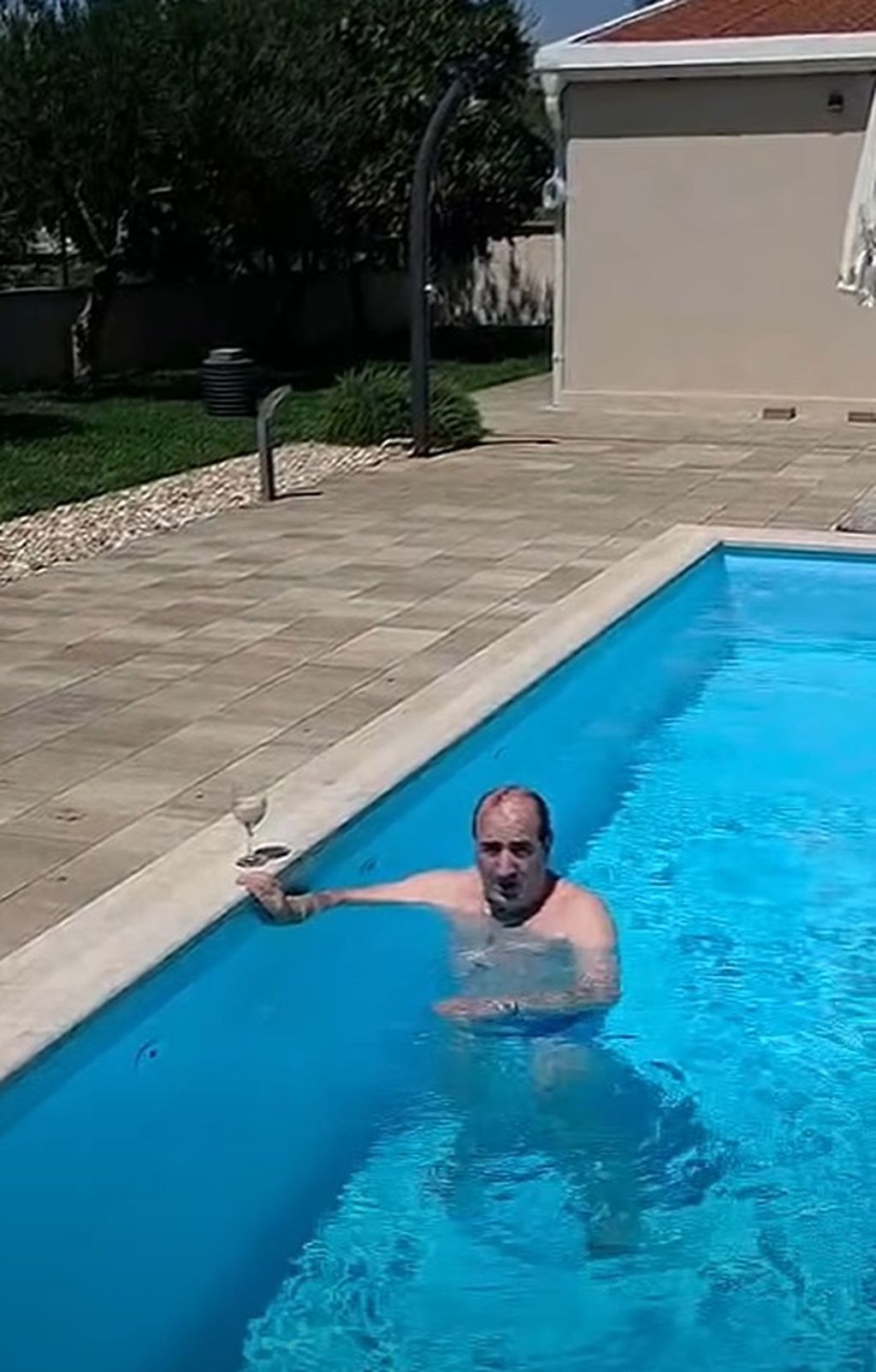 Mladen Grdović na Facebooku - 2