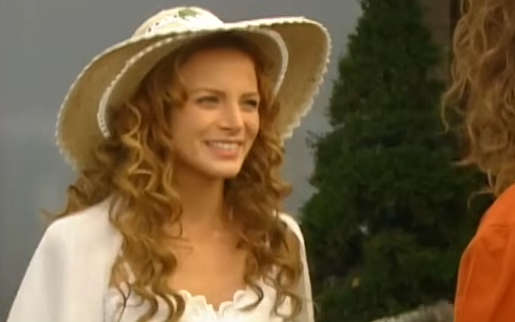 Silvia Navarro - 11