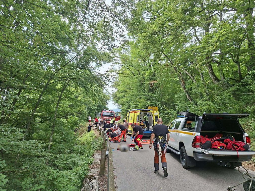 Teška prometna nesreća na Plitvicama - 2