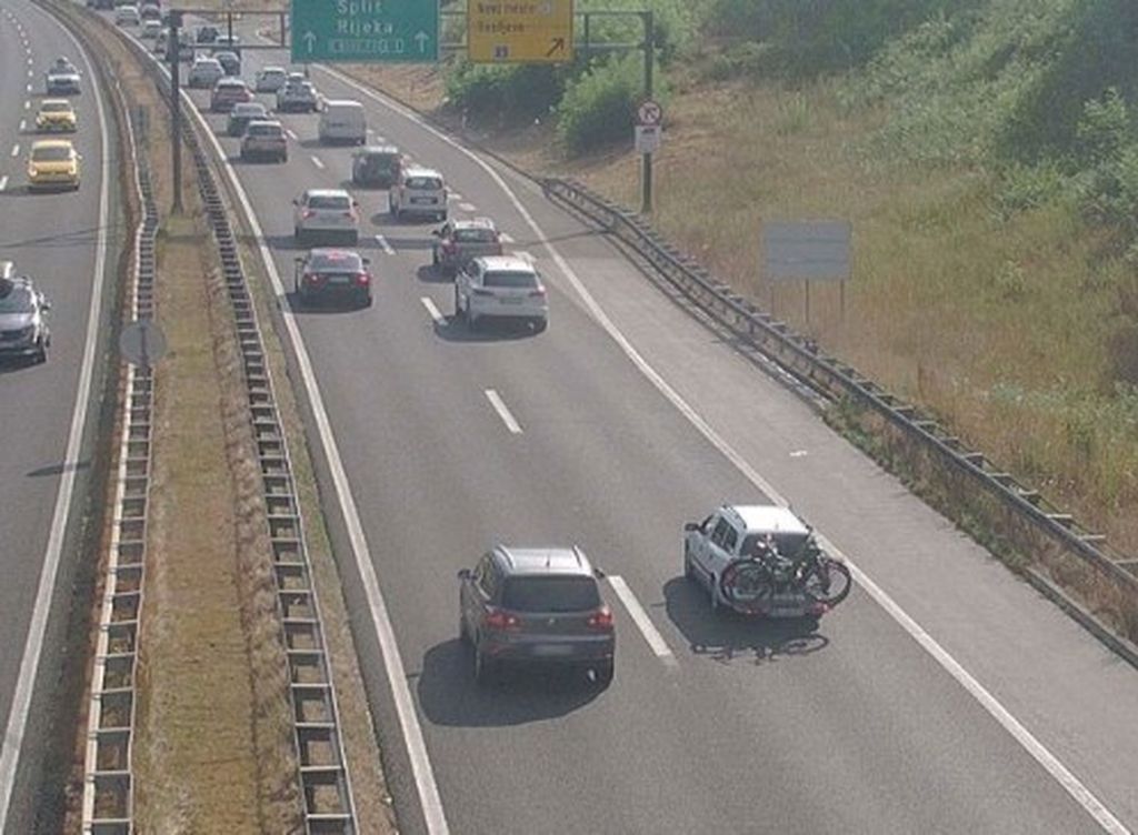 Pojačan promet na autocestama - 3