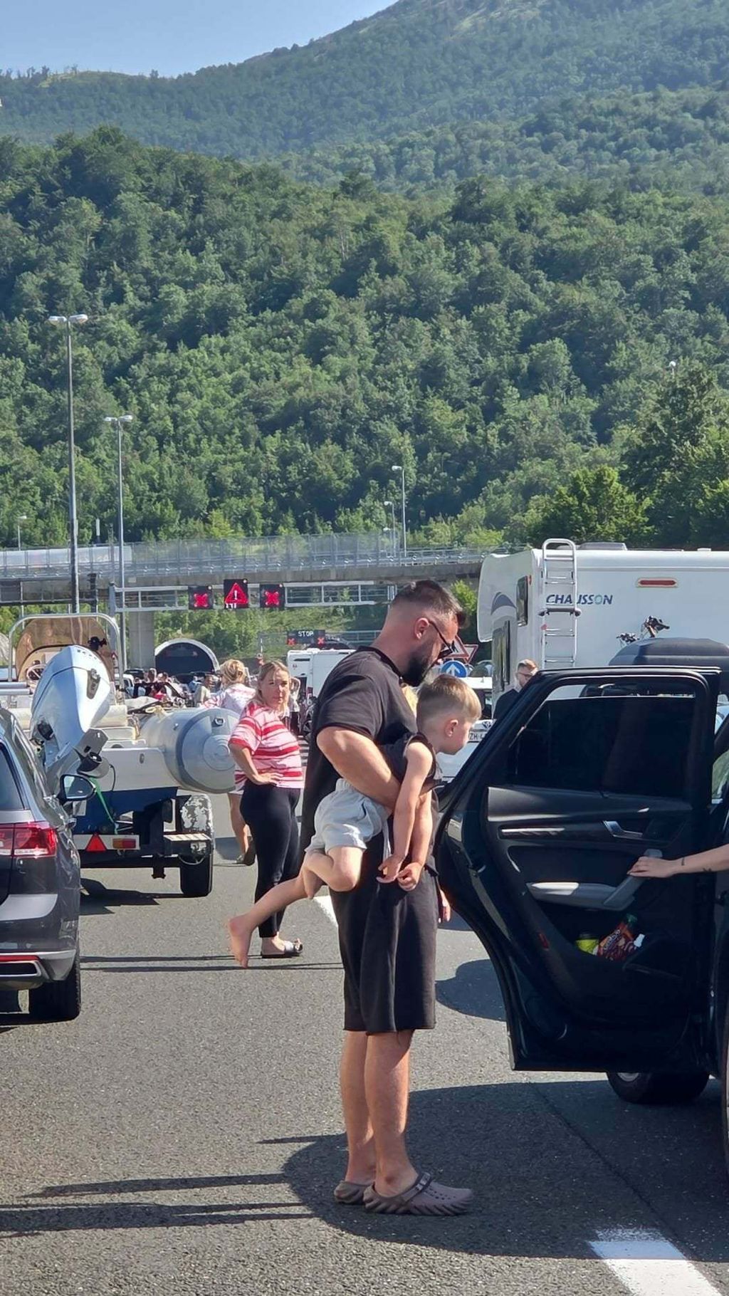 Pojačan promet na autocestama - 3
