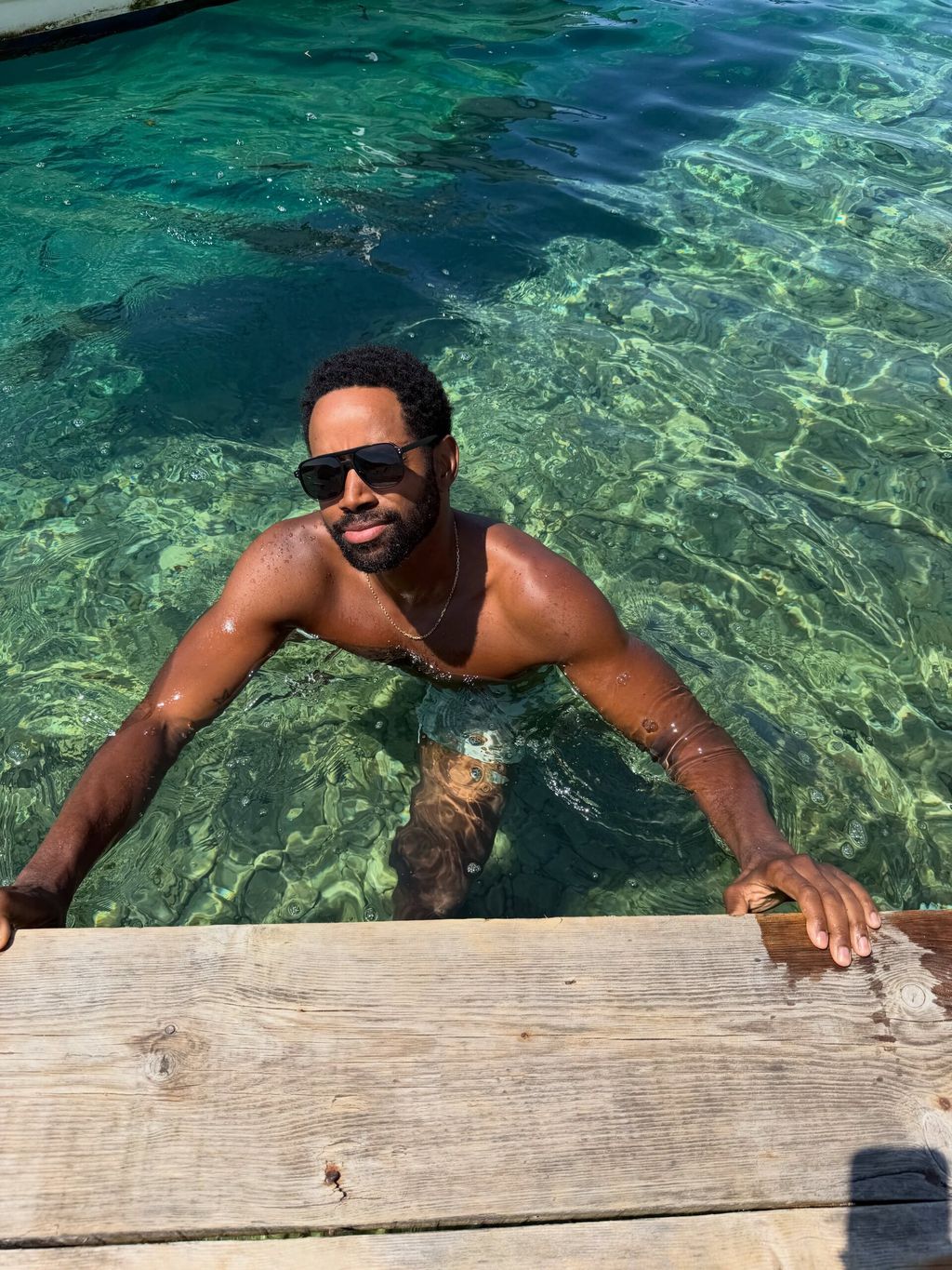 Jay Ellis - 6