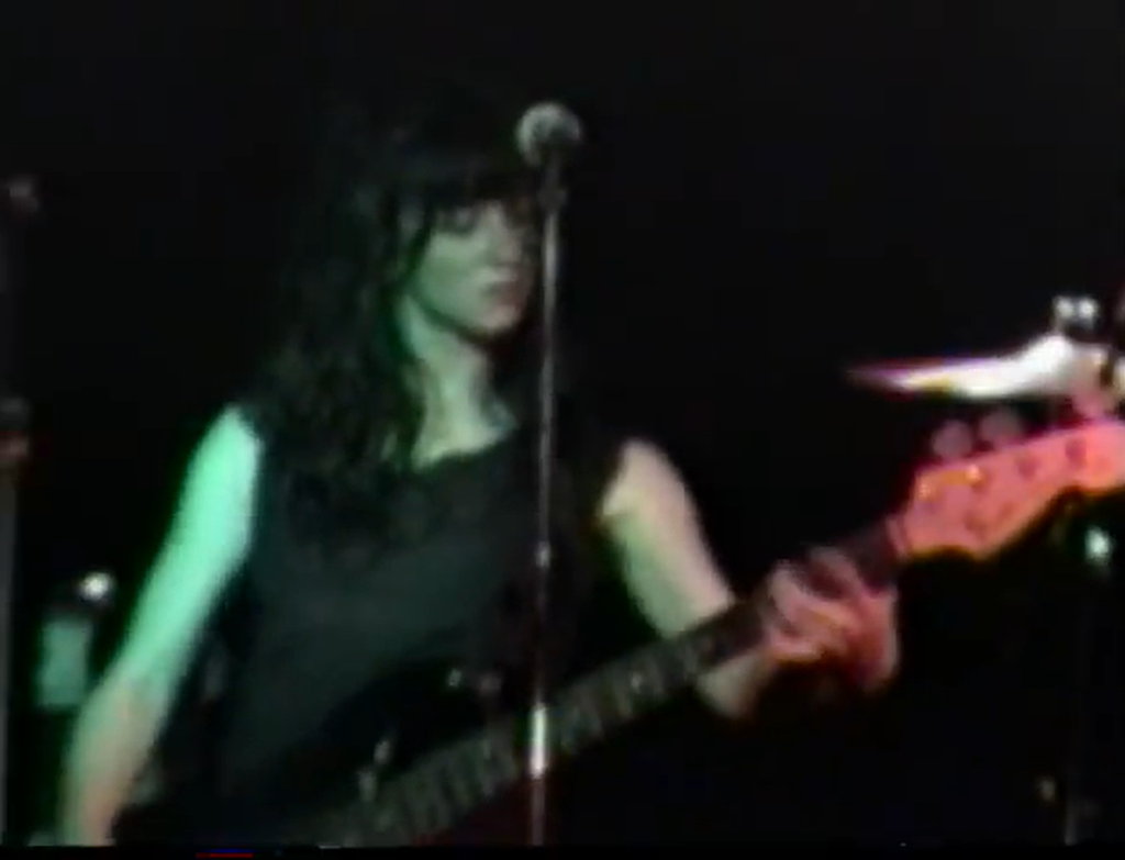Kristen Pfaff - 3