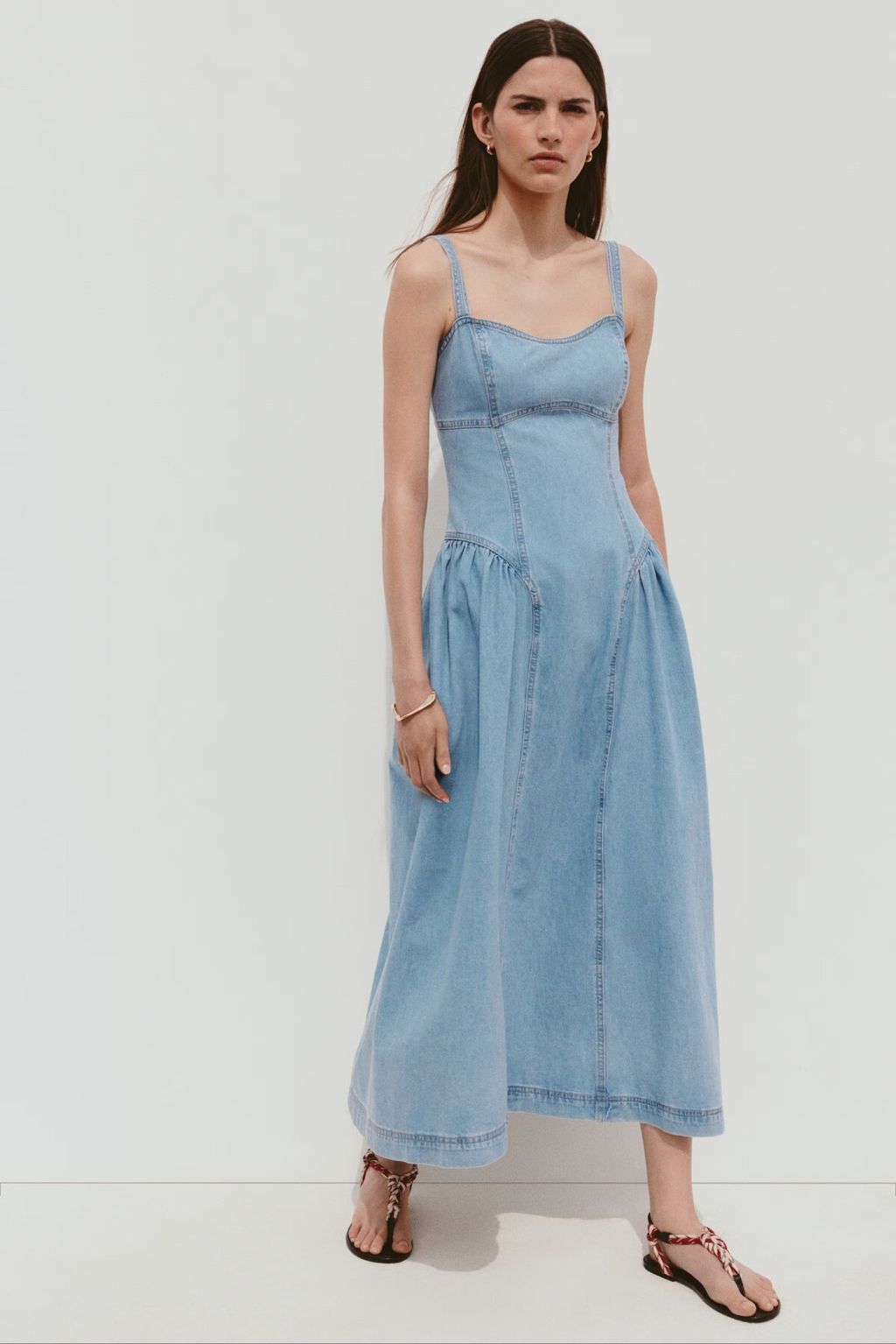 H&M, 49,99 eura