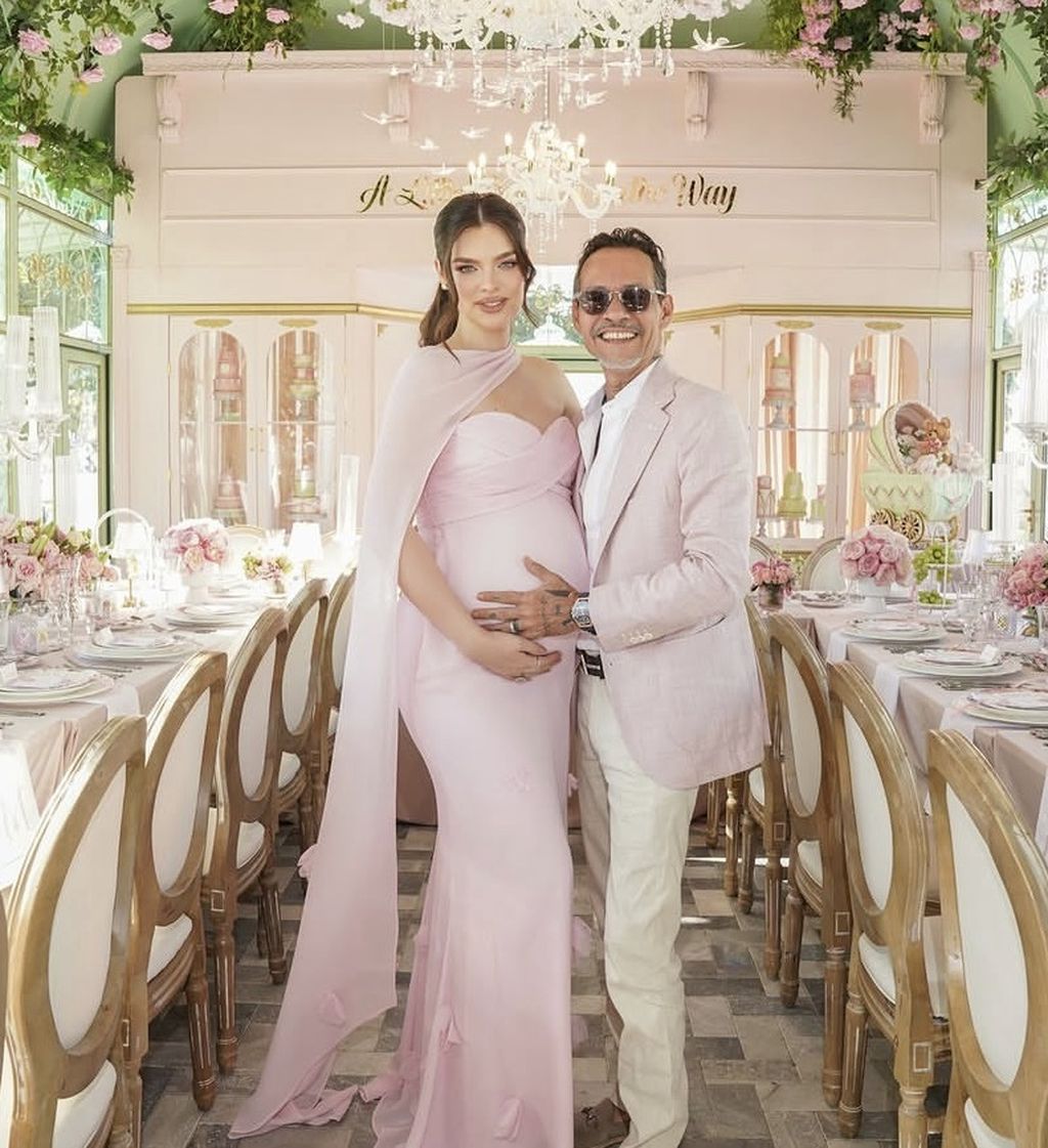 Marc Anthony, Nadia Ferreira