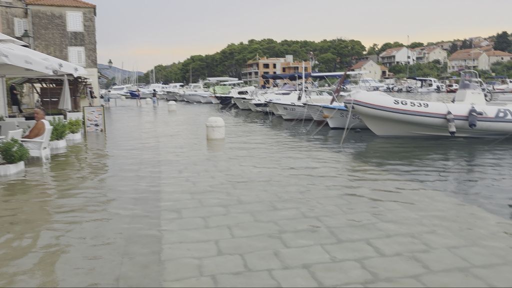 Munje i gromovi diljem Dalmacije