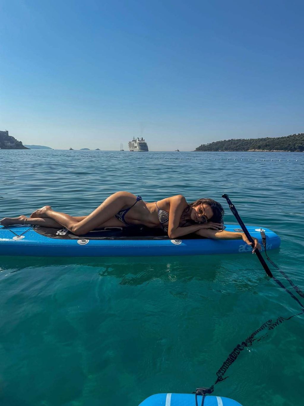 Laura Gnjatović - 1