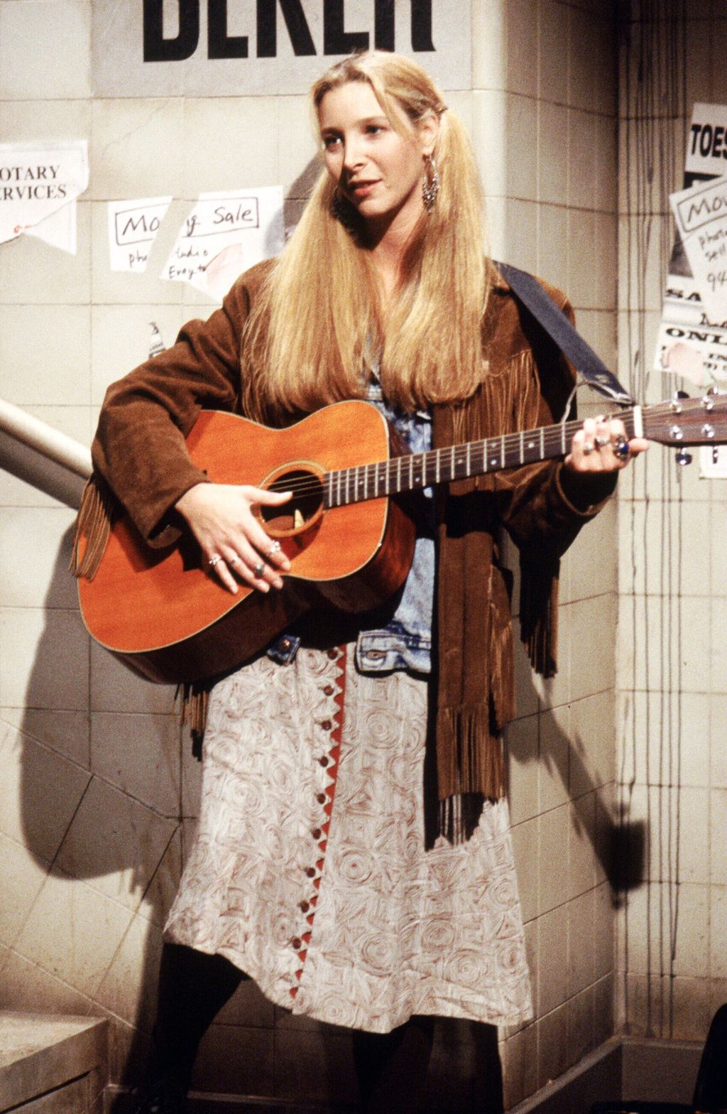 Modni stil Phoebe Phoebe Buffay iz serije 'Prijatelji' - 7