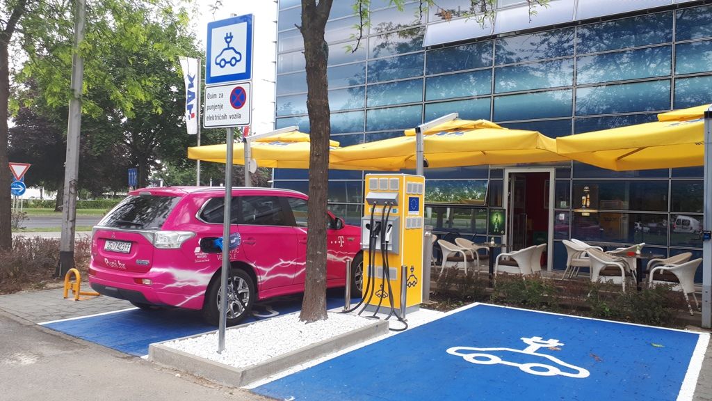 Brza e-punionica (Foto: HT)