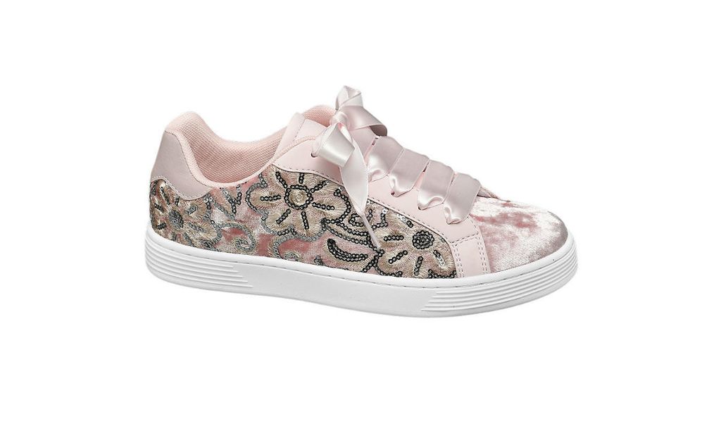 Deichmann, 139 kn (prije 199 kn)