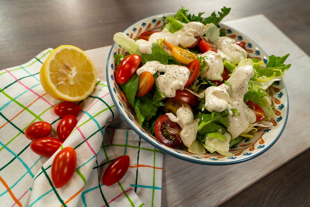 Dressing za salatu od zrnatog sira