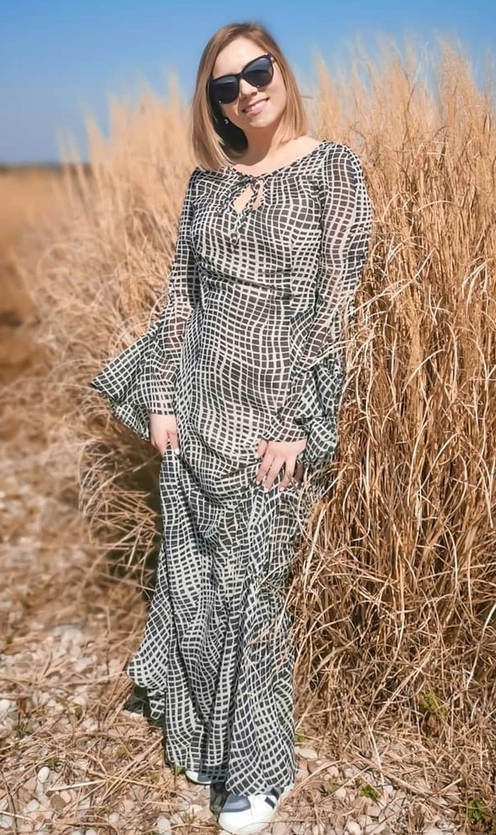 Kolekcija haljina i ženskih odijela domaćeg brenda Manaro design - 2