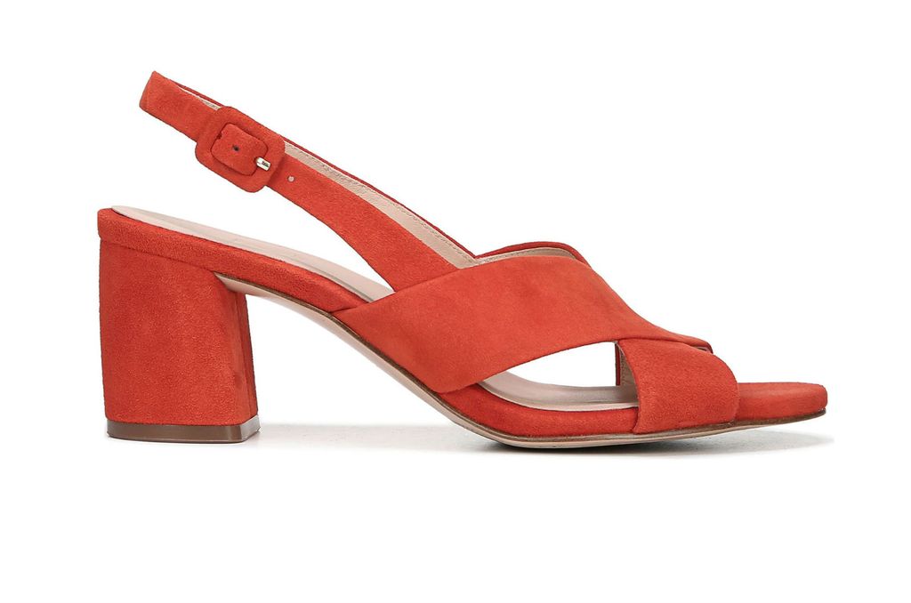 27 Edit (Nordstrom), 620 kuna