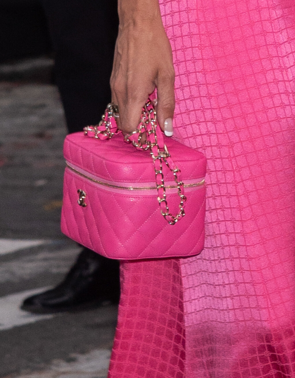 Penelope Cruz u ružičastoj maksi haljini modne kuće Chanel - 2