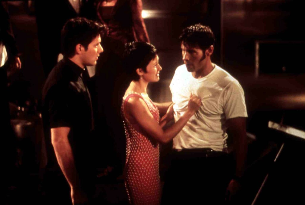 Nick Kiriazis (Antonio), Priscilla Garita (Gabi) i Hank Cheyne (Ricardo) u sceni iz serije Sunset Beach