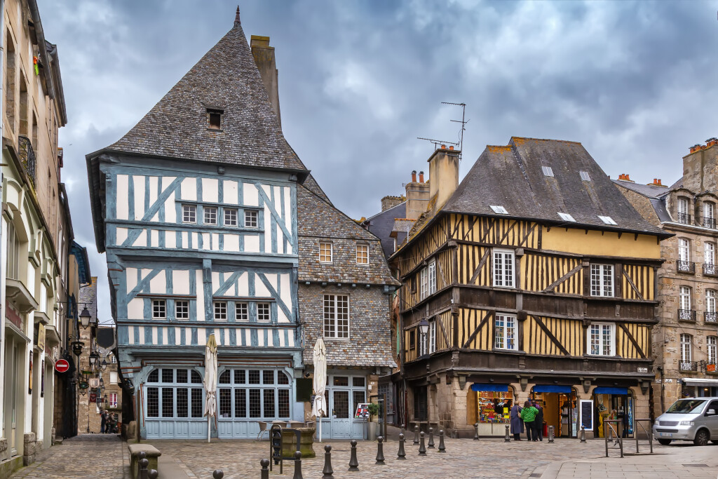 Mnogi za Dinan kažu da je jedan od najbolje očuvanih starih gradova Bretanje