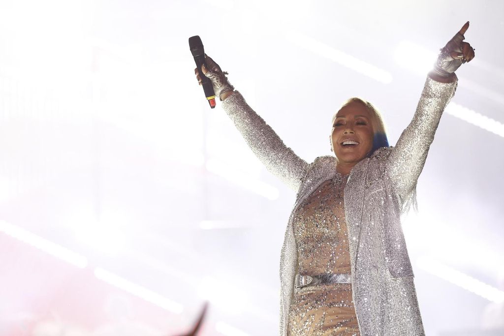 Lepa Brena i Senidah - 2