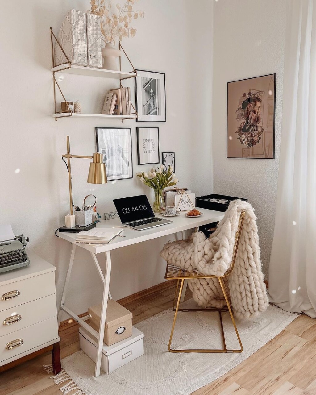 Stan Adrianne iz Poljske