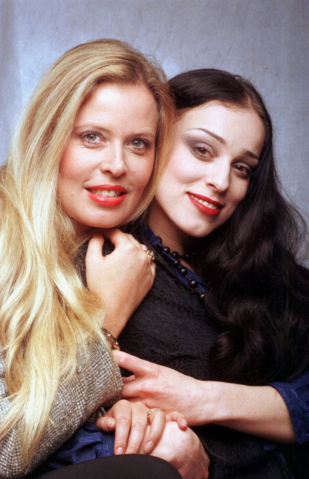 Edita Majić i Ena Begović - 8