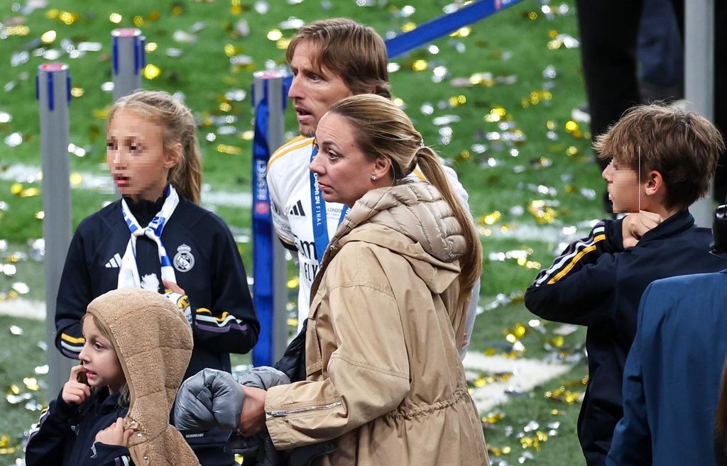 Luka Modrić s obitelji - 13