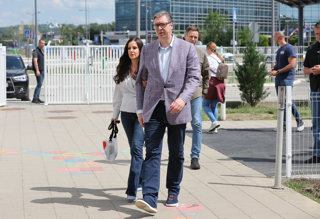 Aleksandar i Tamara Vučić - 3