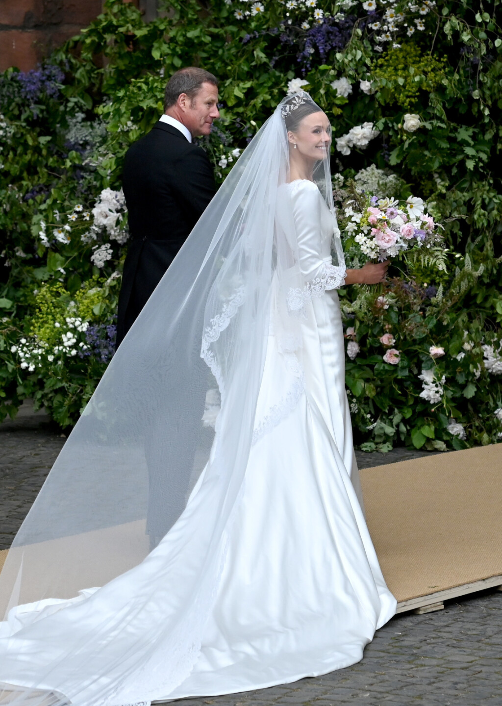 Olivia Henson udala se u vjenčanici modne kuće Emma Victoria Payne - 5