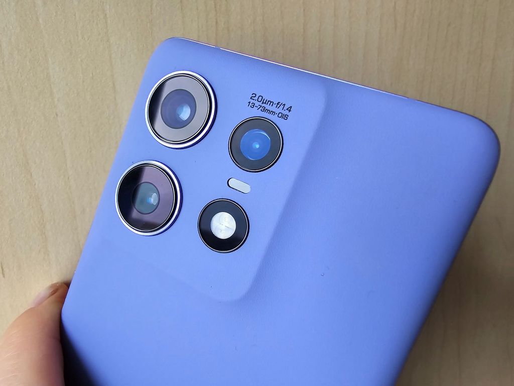 Motorola edge 50 Pro - 8