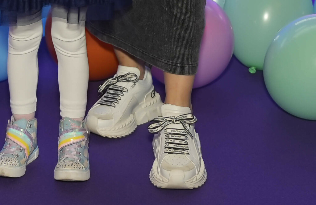 Sementa Rajhard nosi robusne tenisice modne kuće Dolce&Gabbana