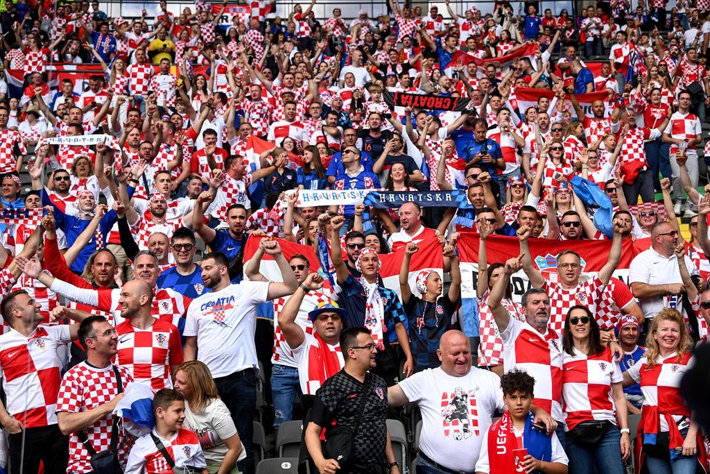 Hrvatski navijači na Olimpijskom stadionu