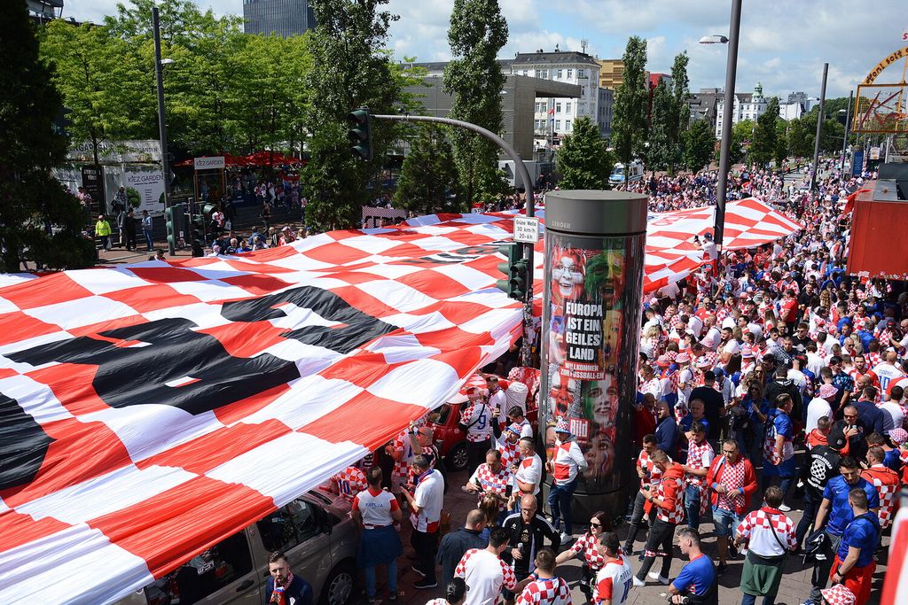 Velika hrvatska zastava u Hamburgu