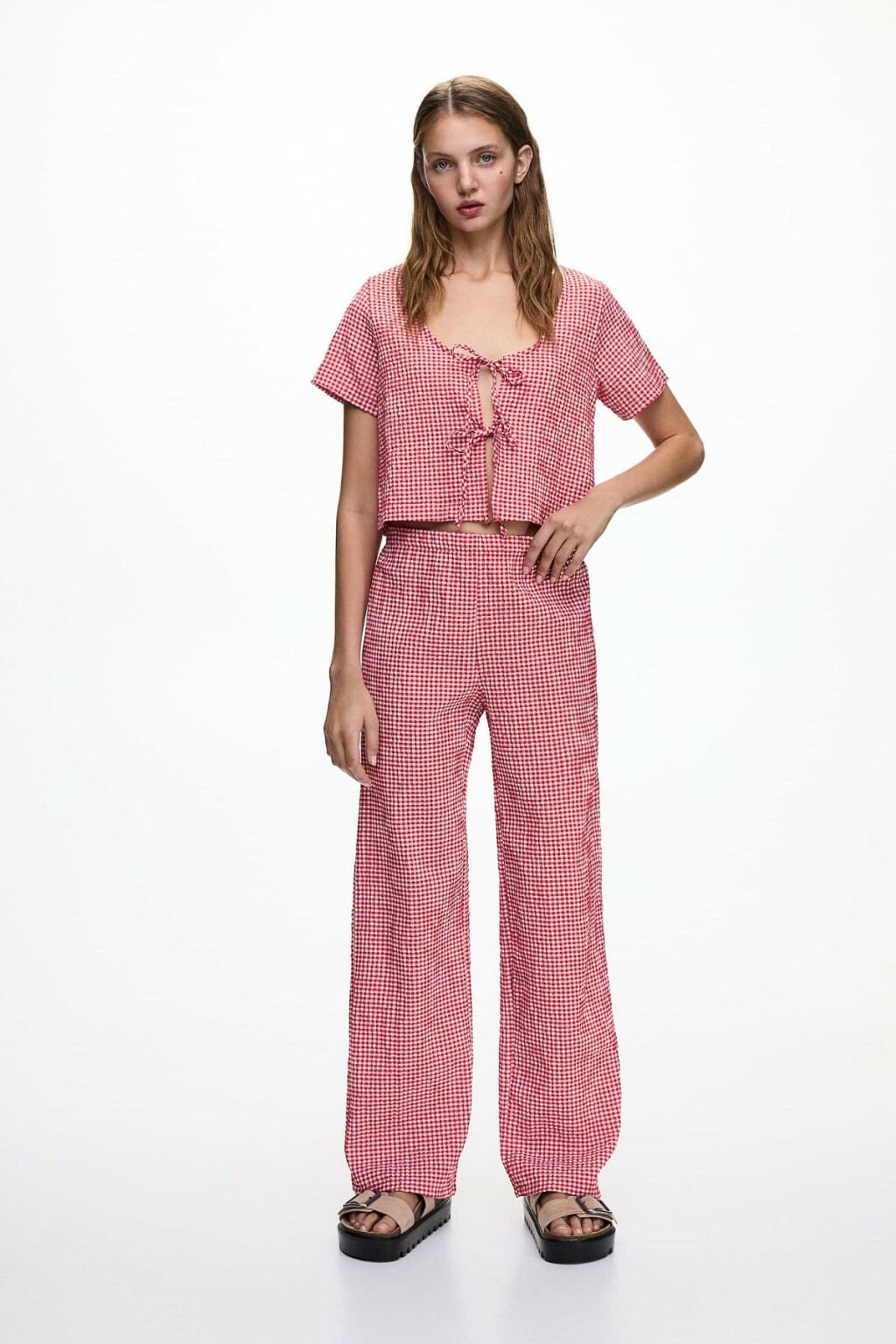 Pull&Bear, 25,99 eura