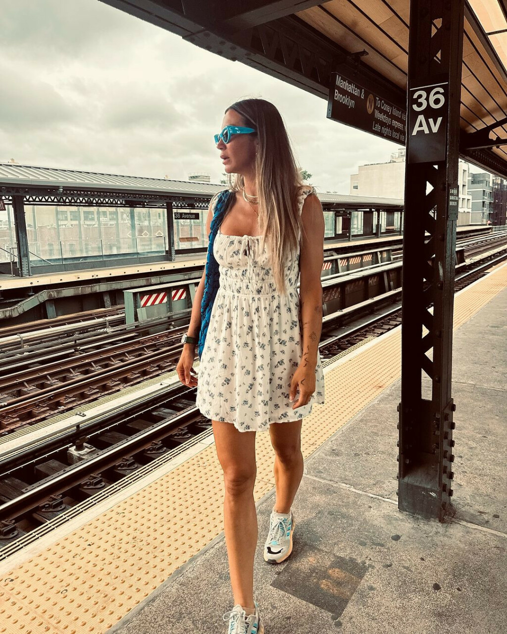 Ana Gruica Uglešić u haljinici iz Stradivariusa u New Yorku - 3