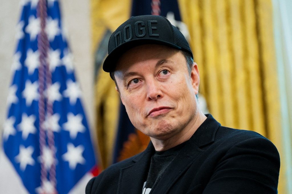 Elon Musk - 4