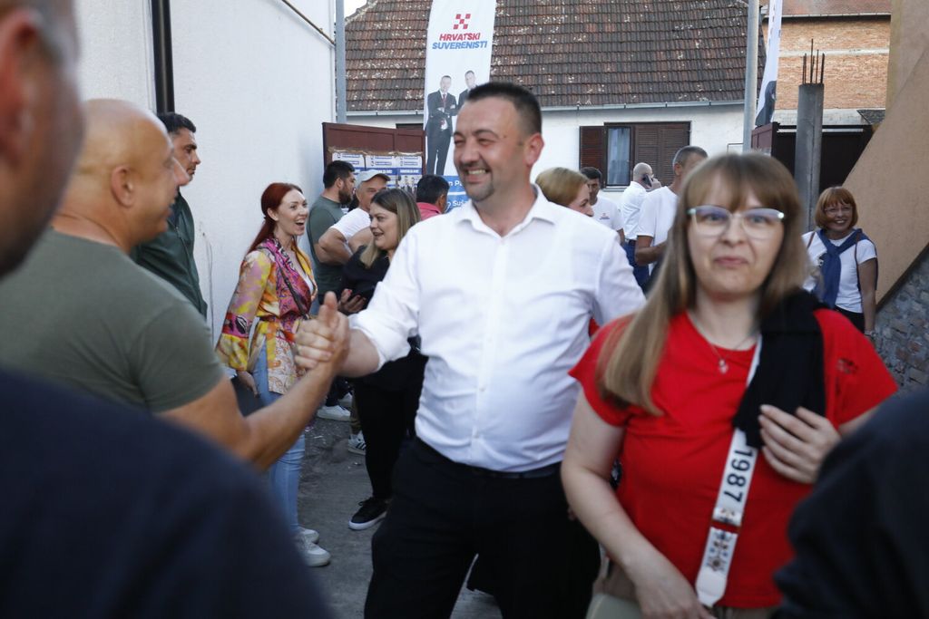 Marijan Pavliček i Tin Kovačić, reporter Dnevnika Nove TV