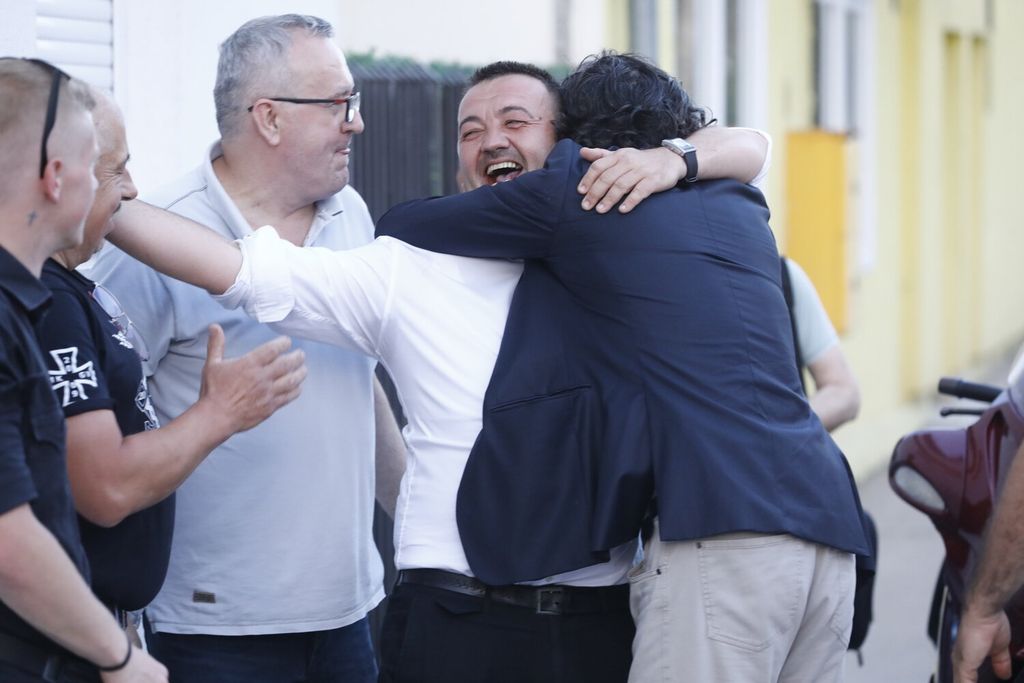 Marijan Pavliček i Tin Kovačić, reporter Dnevnika Nove TV