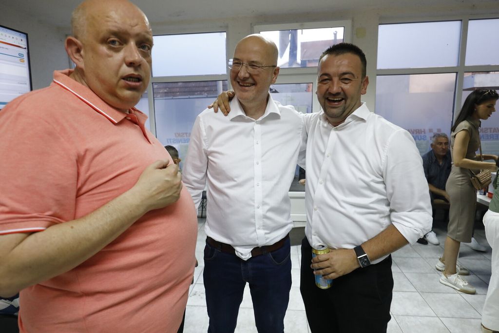 Marijan Pavliček i Tin Kovačić, reporter Dnevnika Nove TV