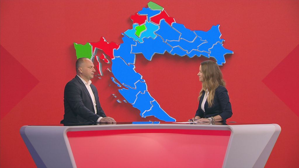 Siniša Hajdaš Dončić i Barbara Štrbac, reporterka Dnevnika Nove TV