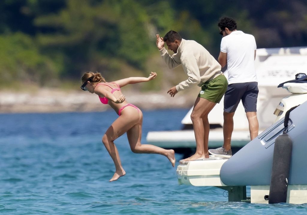 Rodri s djevojkom na jahti - 8