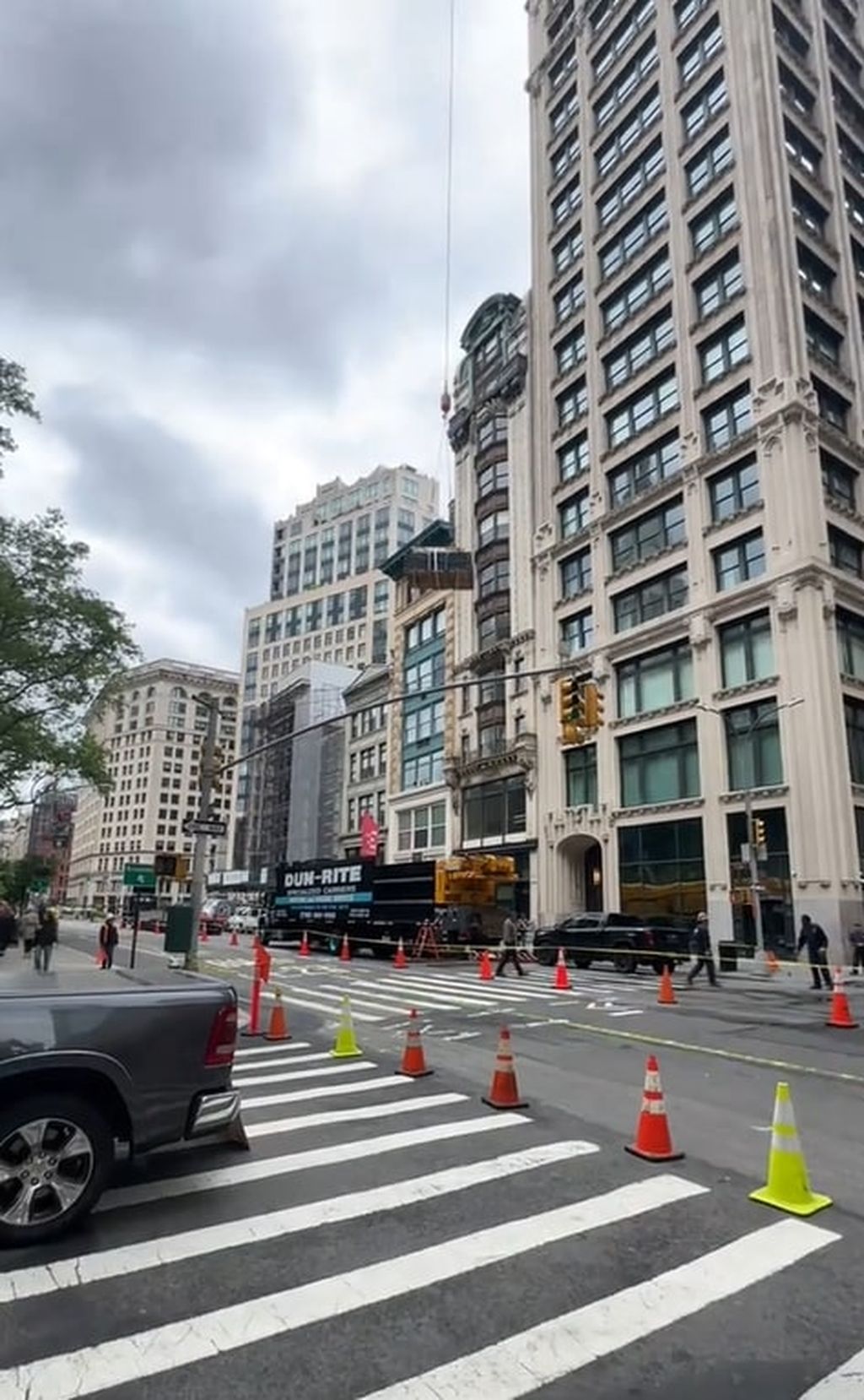 Namještaj za Jeffa Bezosa - 1