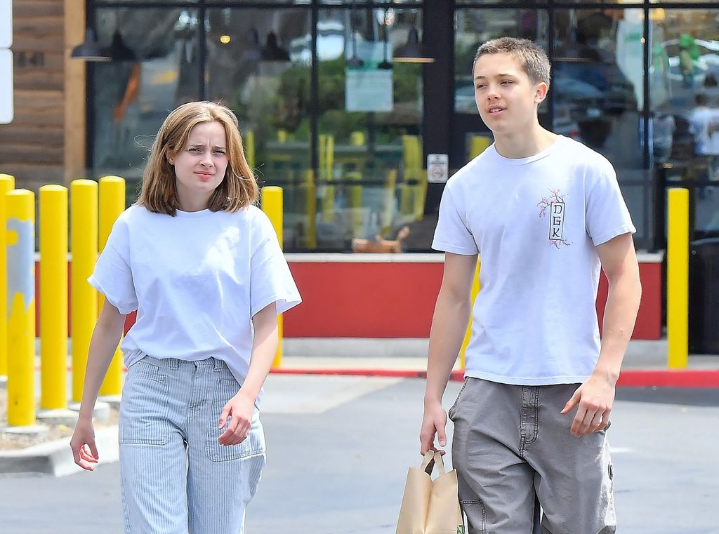 Vivienne i Knox Jolie-Pitt - 7