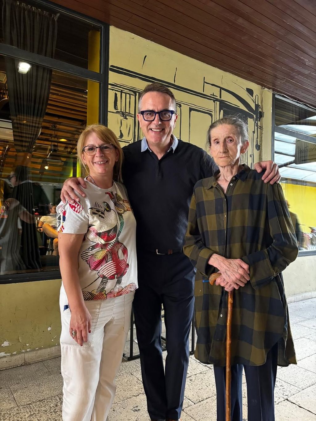 Tarik Filipović u domu Jadranke Matković - 1