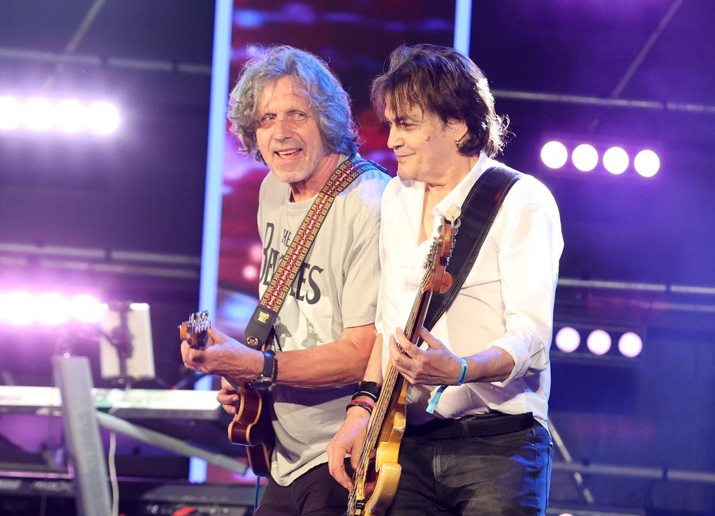 Vlado Kalember i Srebrna krila - 4