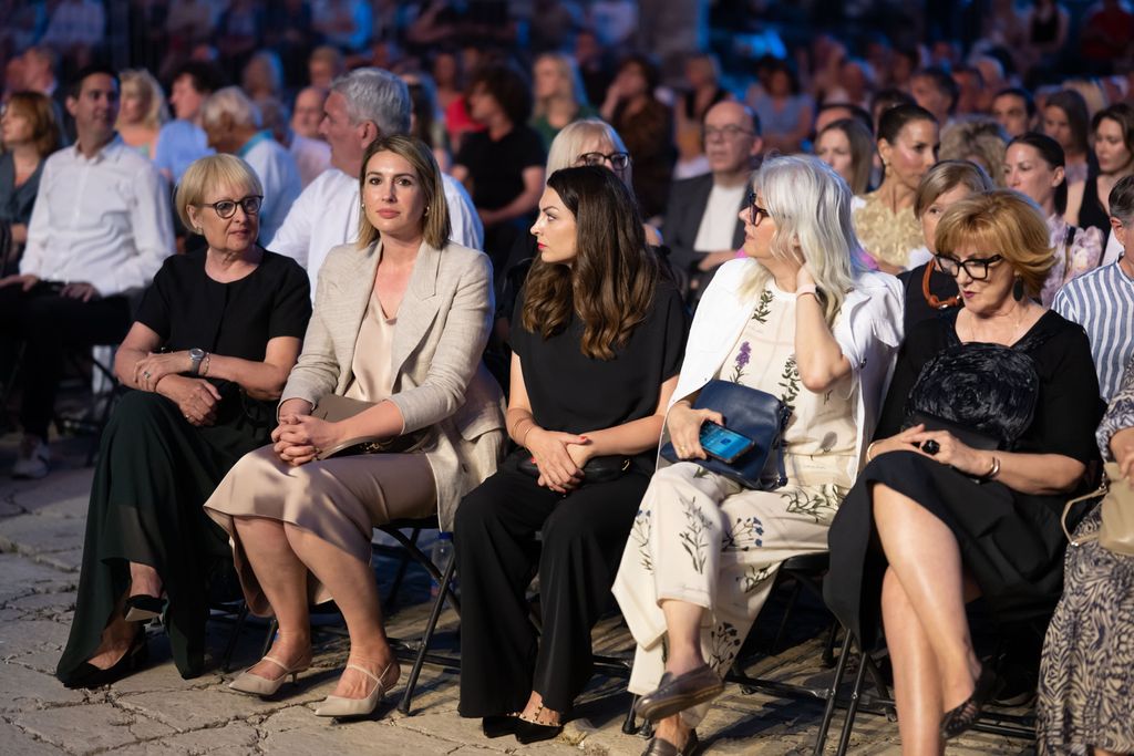 Obitelj Krešimira Ćosića