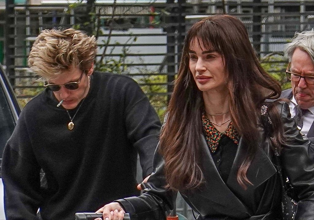 Aimee Osbourne - 4
