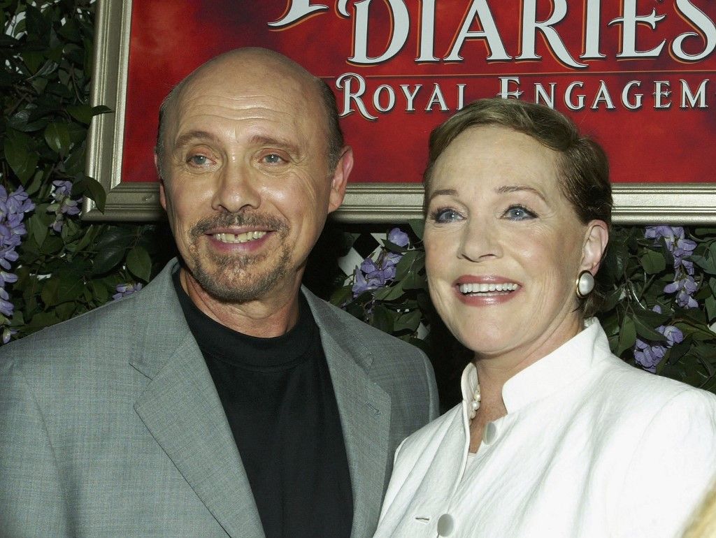 Hector Elizondo - 7