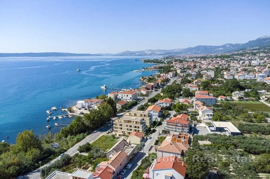 Luksuzni stanovi uz more u Kaštel Sućurcu
